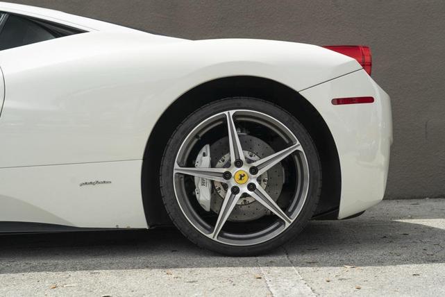 Photo of 2013 Bianco Avus Ferrari 458 Italia