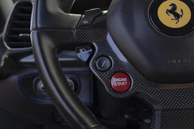 Photo of 2013 Bianco Avus Ferrari 458 Italia