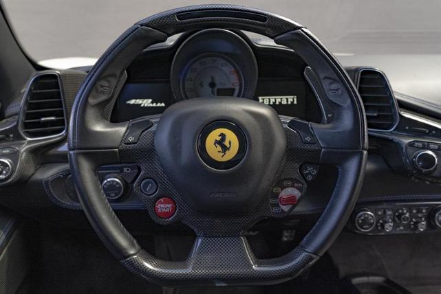 Photo of 2013 Bianco Avus Ferrari 458 Italia