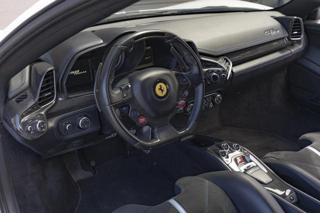 Photo of 2013 Bianco Avus Ferrari 458 Italia