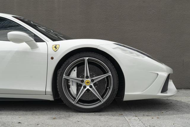 Photo of 2013 Bianco Avus Ferrari 458 Italia
