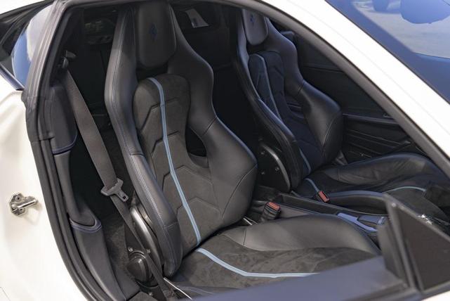 Photo of 2013 Bianco Avus Ferrari 458 Italia