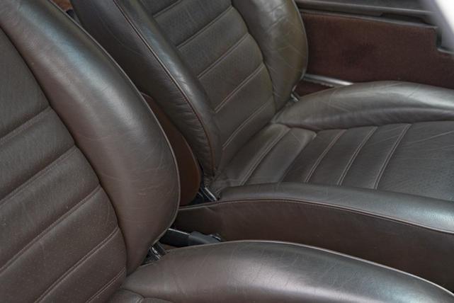 Photo of 1985 White Porsche 911