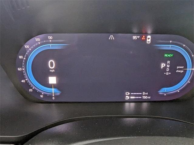 Photo of 2024 Gold Volvo XC60 Recharge Plug-In Hybrid