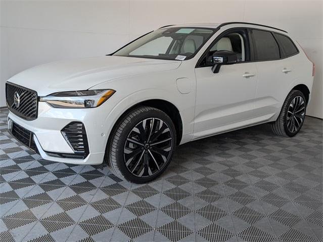Photo of 2026 White Volvo XC60