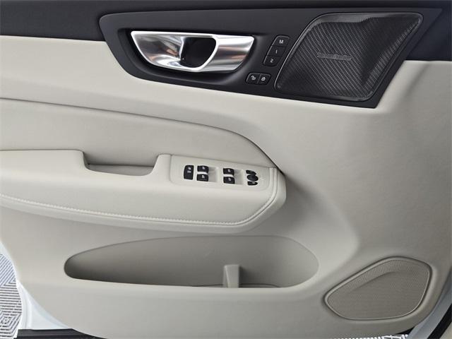 Photo of 2025 White Volvo XC60 Plug-In Hybrid