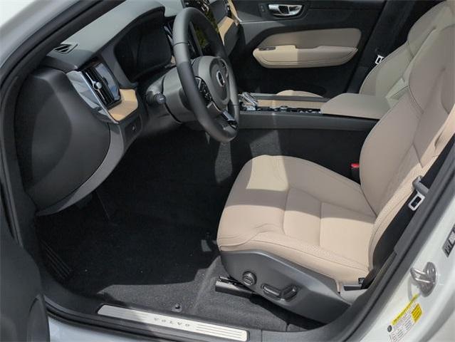 Photo of 2026 White Volvo XC60