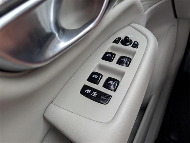 Photo of 2024 White Volvo XC90