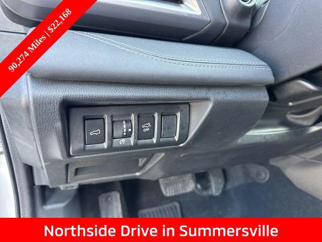 Photo of 2021 Crystal White Pearl Subaru Outback