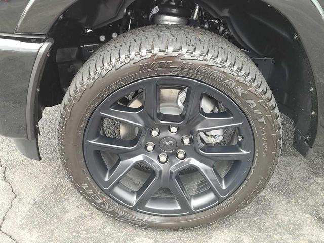 Photo of 2025 Diamond Black RAM 1500