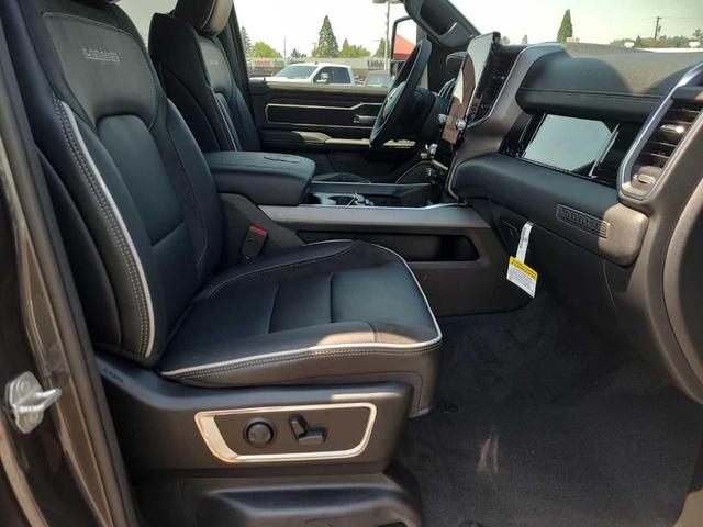 Photo of 2025 Granite Crystal Clearcoat Metallic RAM 1500