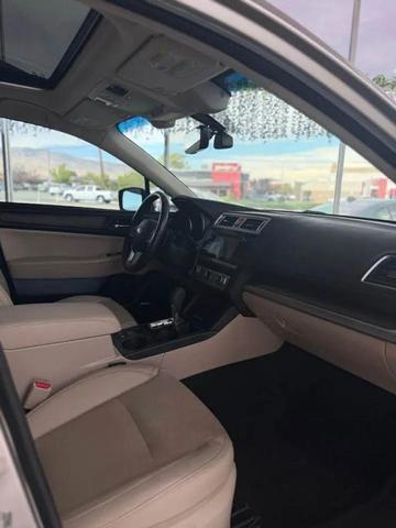 Photo of 2017 Beige Subaru Outback