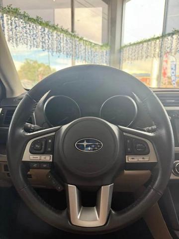 Photo of 2017 Beige Subaru Outback