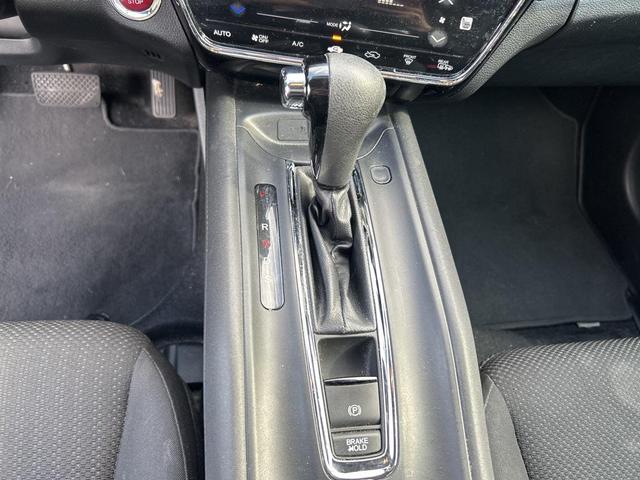 Photo of 2016 Modern Steel Metallic Honda HR-V