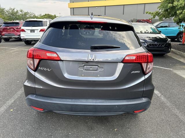 Photo of 2016 Modern Steel Metallic Honda HR-V