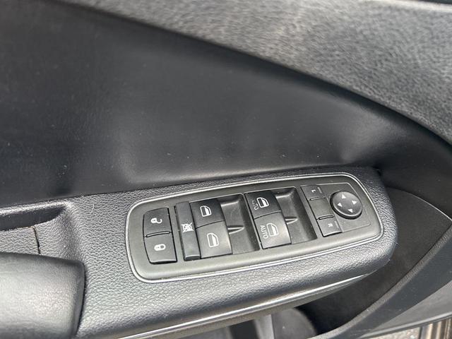 Photo of 2013 Pitch Black Dodge Charger