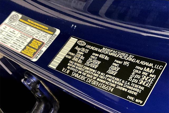 Photo of 2024 Intense Blue Hyundai TUCSON