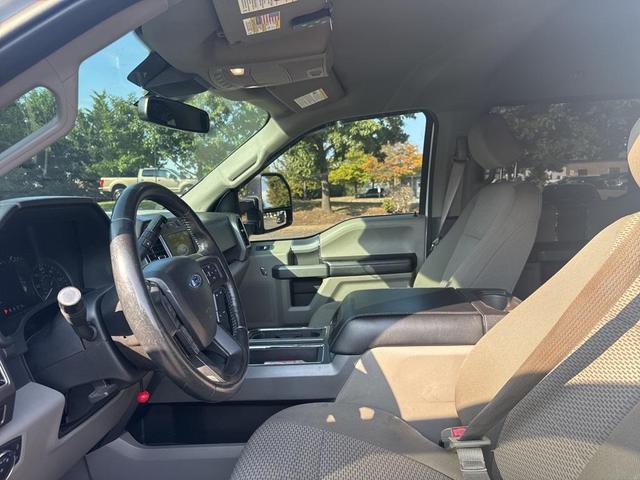 Photo of 2019 Oxford White Ford F-150