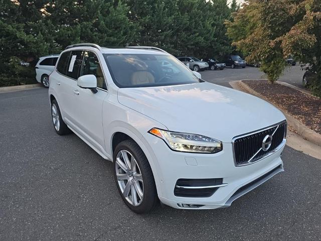 Photo of 2016 Ice White Volvo XC90