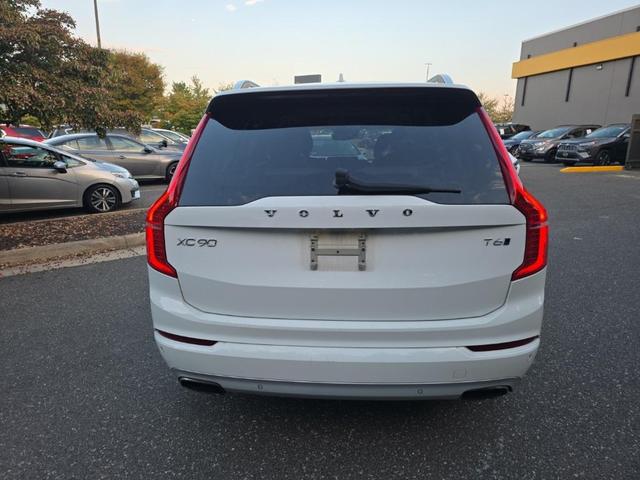 Photo of 2016 Ice White Volvo XC90
