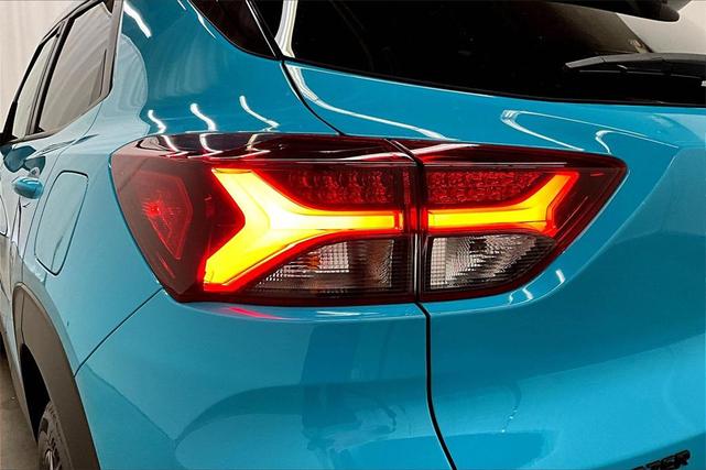 Photo of 2022 Oasis Blue Chevrolet Trailblazer