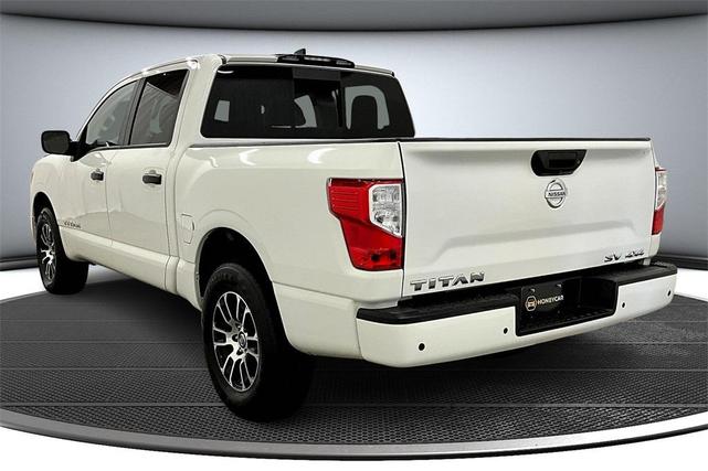Photo of 2022 Glacier White Nissan Titan