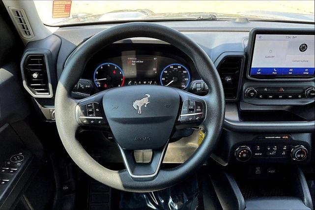 Photo of 2022 Silver Metallic Ford Bronco Sport