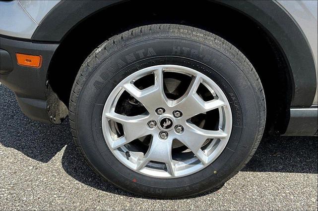 Photo of 2022 Silver Metallic Ford Bronco Sport