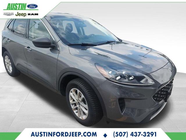 Photo of 2022 Gray Metallic Ford Escape