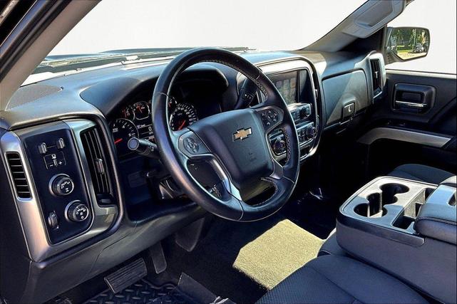 Photo of 2017 Black Chevrolet Silverado 1500