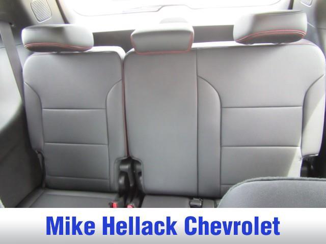 Photo of 2025 Radiant Red Tintcoat Chevrolet Traverse