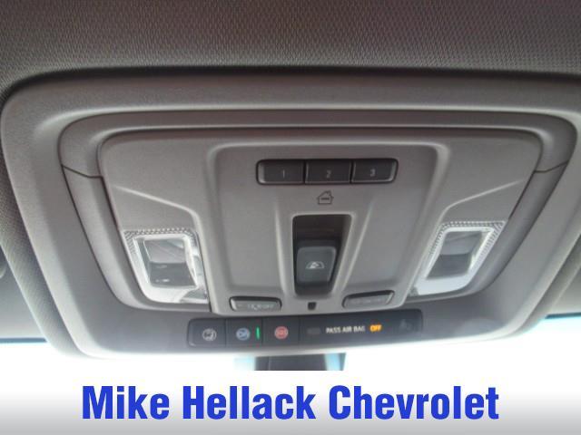 Photo of 2021 Summit White Chevrolet Silverado 1500