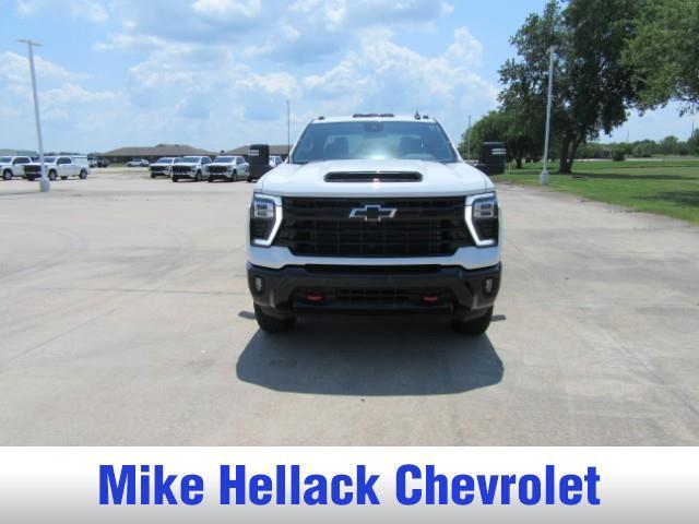 Photo of 2025 Summit White Chevrolet Silverado 2500