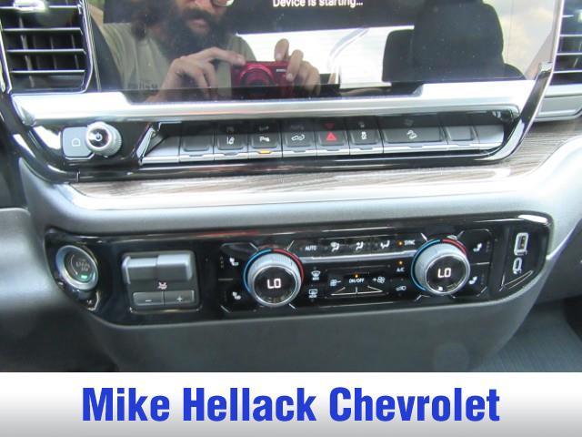 Photo of 2025 Summit White Chevrolet Silverado 2500