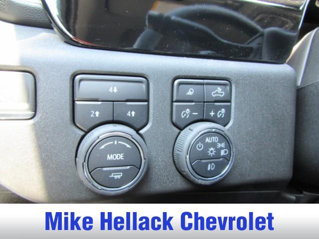 Photo of 2025 Summit White Chevrolet Silverado 2500