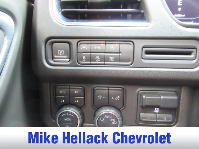 Photo of 2023 Summit White Chevrolet Tahoe