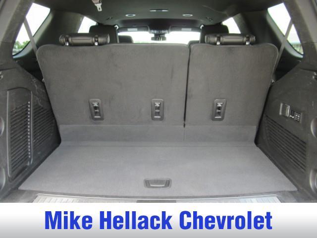 Photo of 2023 Summit White Chevrolet Tahoe