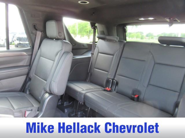 Photo of 2023 Summit White Chevrolet Tahoe