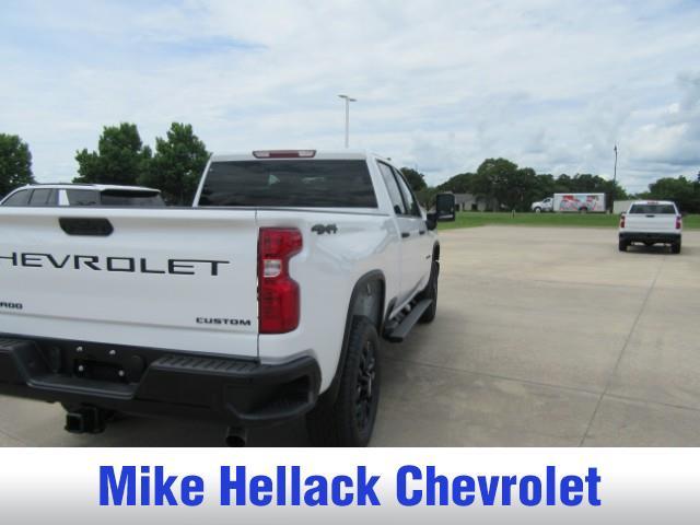 Photo of 2025 Summit White Chevrolet Silverado 2500