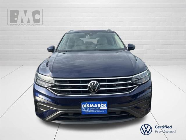 Photo of 2023 Atlantic Blue Volkswagen Tiguan