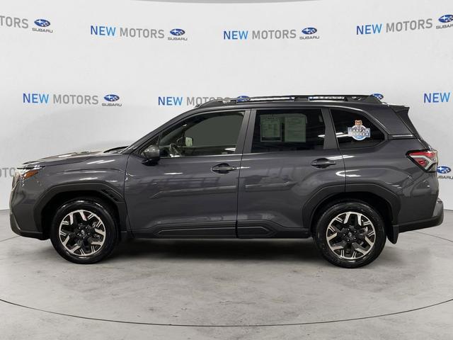 Photo of 2025 Gray Subaru Forester