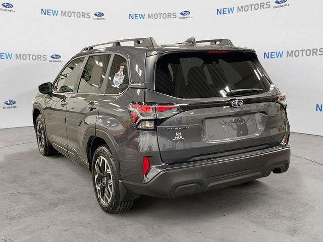 Photo of 2025 Gray Subaru Forester