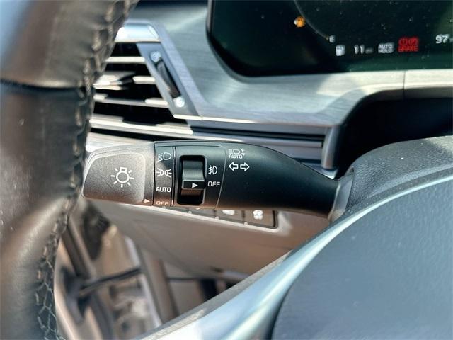 Photo of 2024 Wolf Gray Kia Telluride