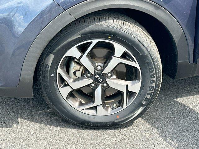 Photo of 2022 Pacific Blue Kia Sportage