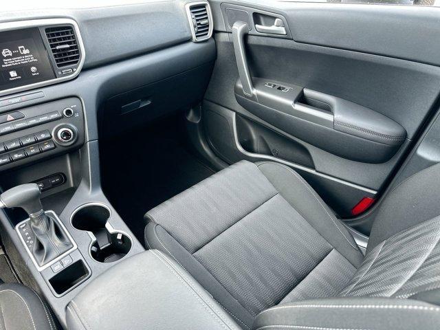 Photo of 2022 Pacific Blue Kia Sportage