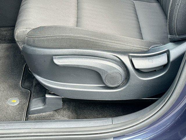 Photo of 2022 Pacific Blue Kia Sportage