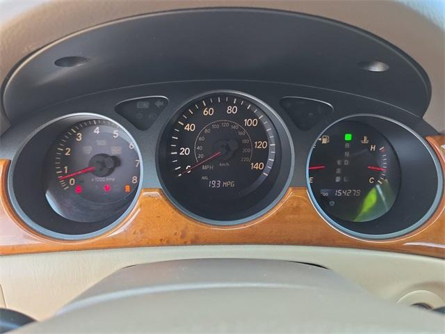 Photo of 2005 Black Garnet Pearl Lexus ES 330