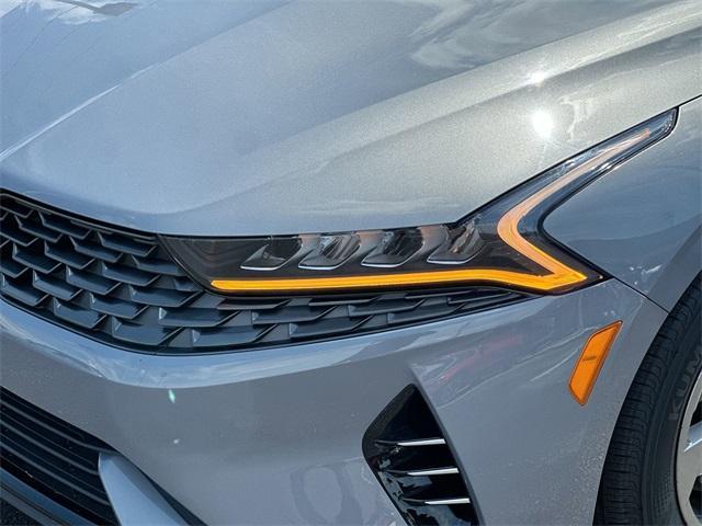 Photo of 2022 Everlasting Silver Kia K5