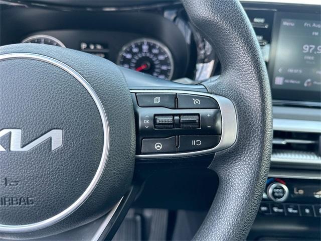 Photo of 2022 Everlasting Silver Kia K5