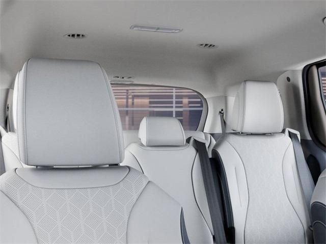 Photo of 2025 Metal Kia Carnival Hybrid